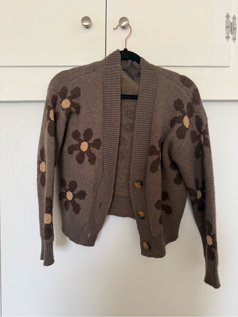 T Tahari Brown Floral Cardigan Sweater with Cream Accents